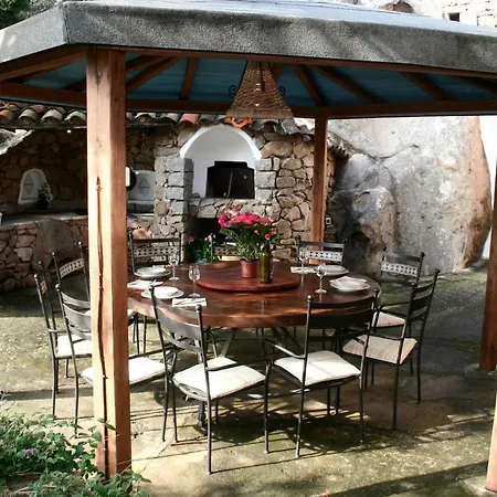 Charming In Olbia With Shared Pool And Garden Villa *