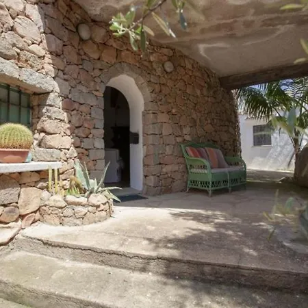 Charming In Olbia With Shared Pool And Garden Porto Rotondo