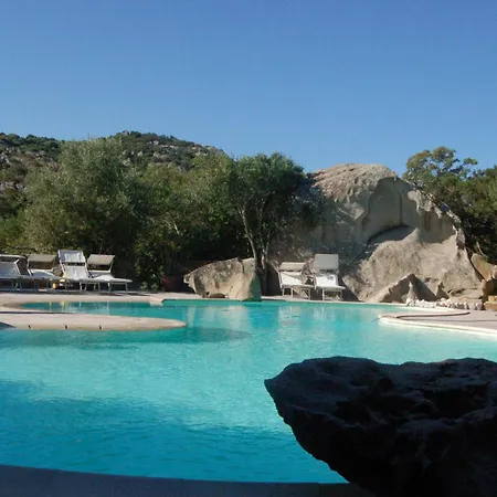 Charming In Olbia With Shared Pool And Garden