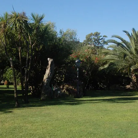 Villa Charming In Olbia With Shared Pool And Garden