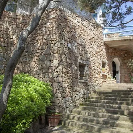 Charming In Olbia With Shared Pool And Garden