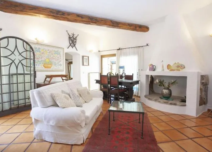 Villa Charming In Olbia With Shared Pool And Garden *